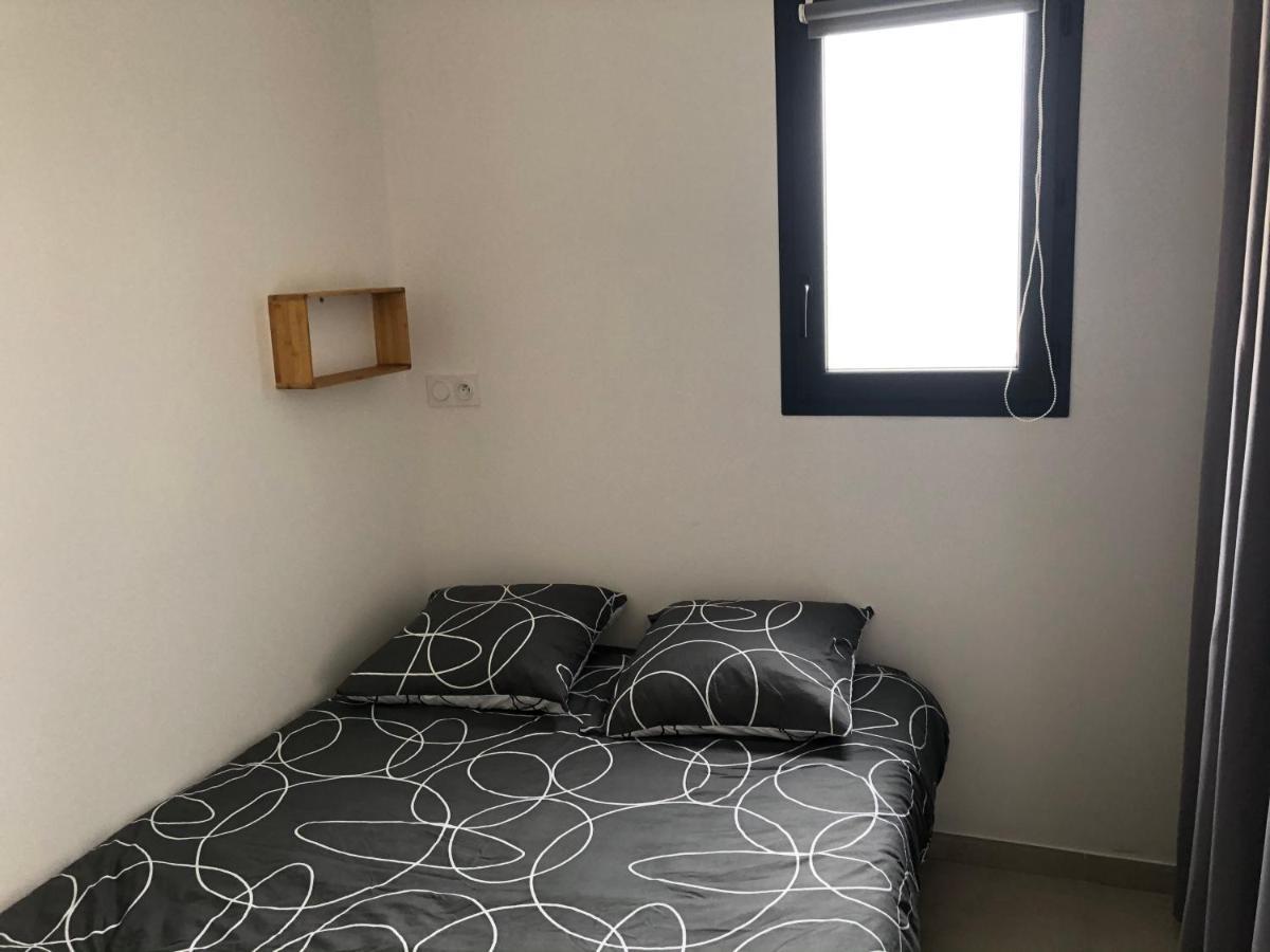 Appartement Camargue 5 couchages Saint-Laurent-dʼAigouze Exterior foto