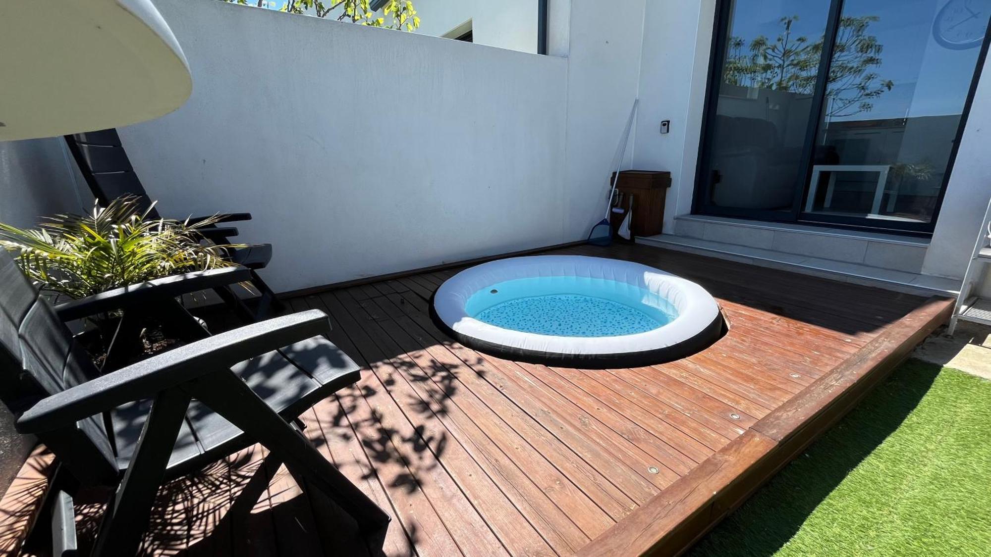Appartement Camargue 5 couchages Saint-Laurent-dʼAigouze Exterior foto
